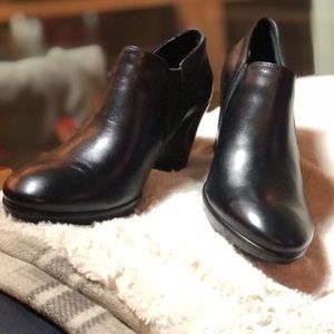 ECCO Heeled Leather Booties